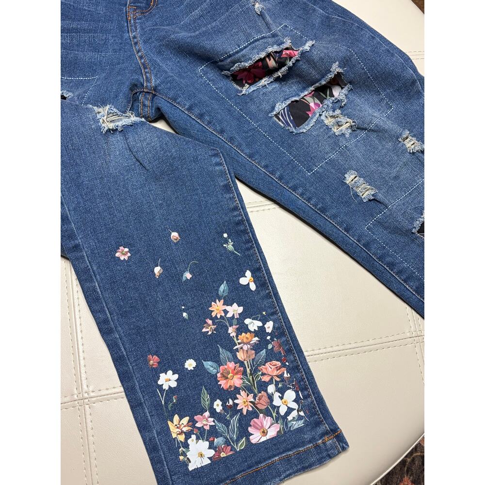 Boyfriend Distressed Patchwork Denim Jeans size Medium - Picture 9 of 11